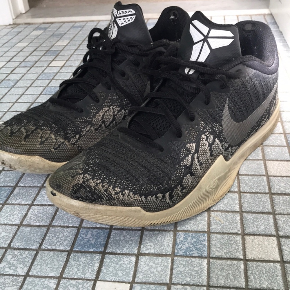 Nike Kobe beaters